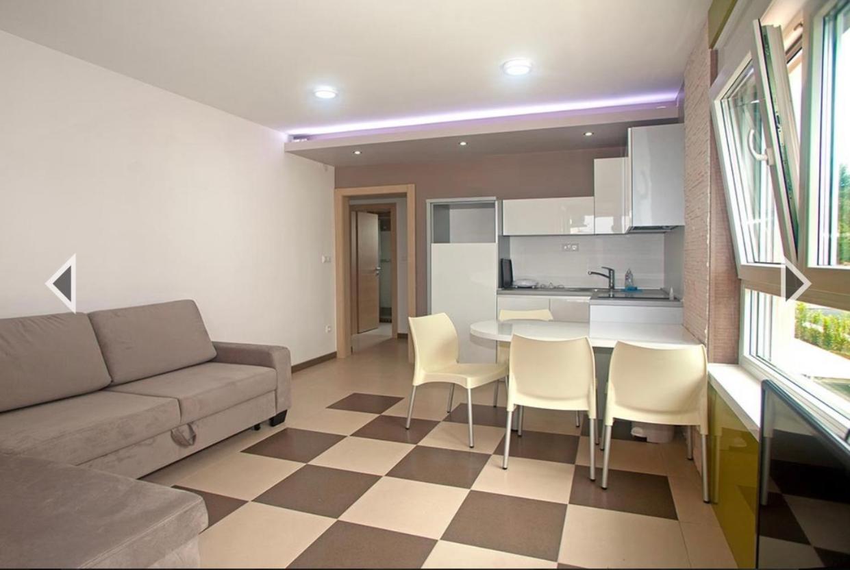 Daska Apartmani Njivice Exterior foto